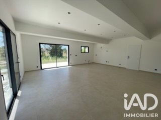 Maison à vendre, 122m², Saint-Etienne-de-Fontbellon