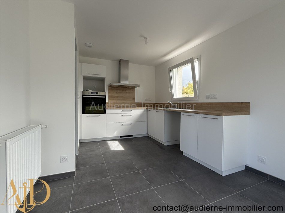 Maison à vendre, 79m², Confort-Meilars