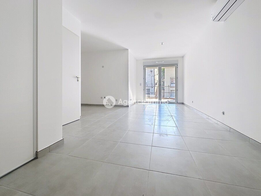 Appartement à louer, 32m², Flassans-sur-Issole