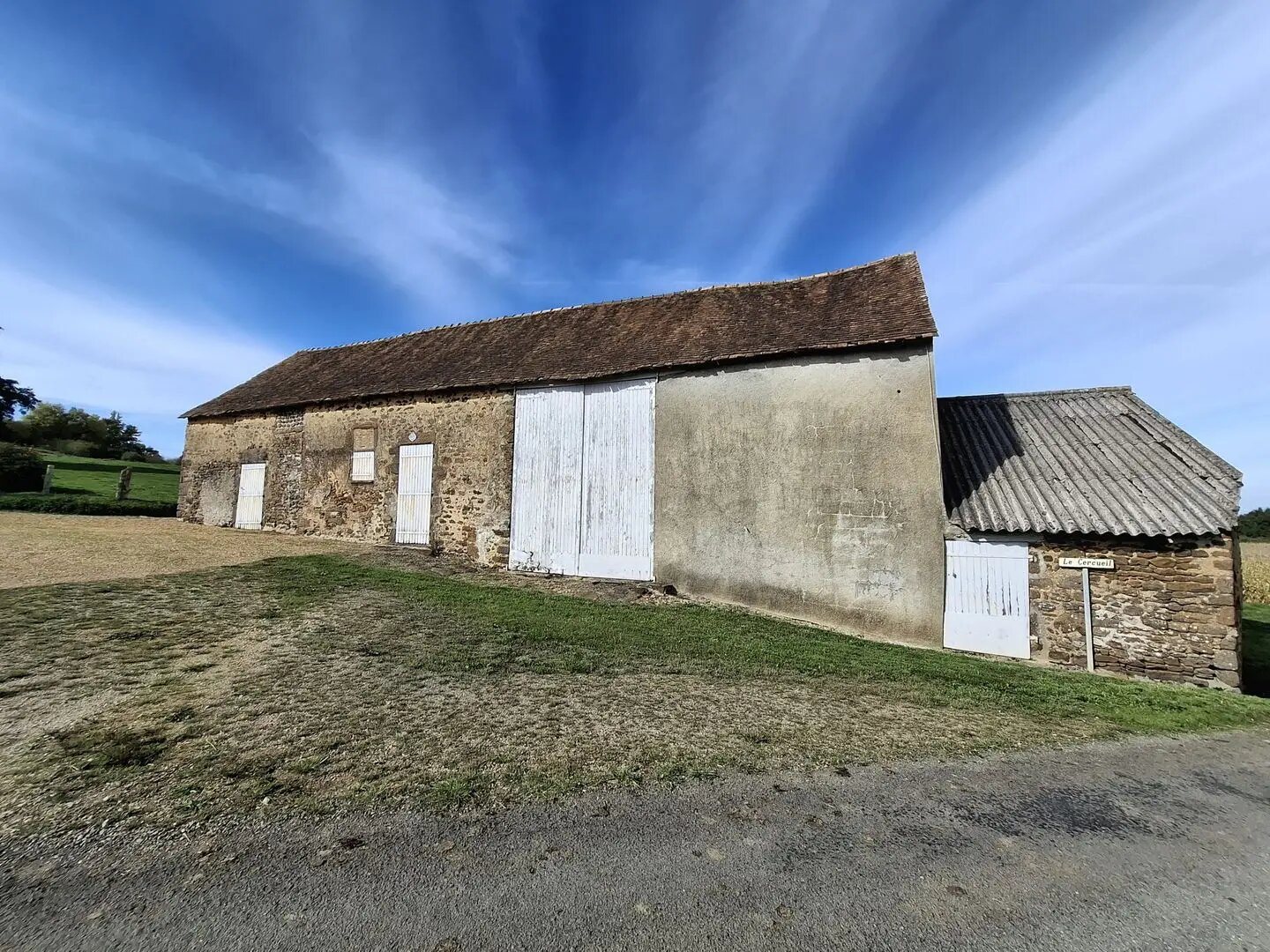 Maison à vendre, 104m², Sainte-Sabine-sur-Longève