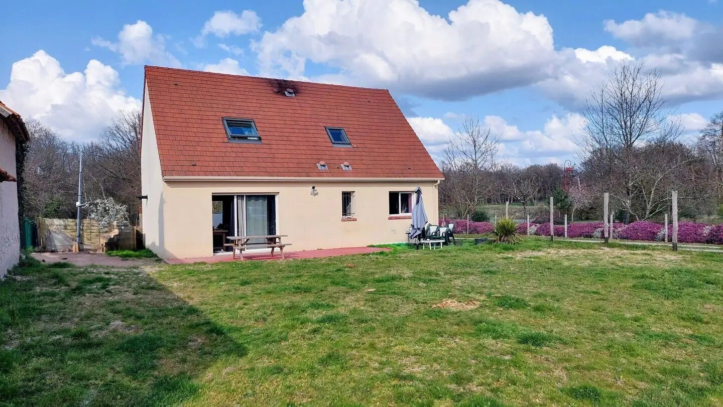 Maison à vendre, 106m², La Ferté-Saint-Cyr