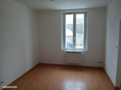 Maison à louer, 49m², Saint-Paterne-Racan