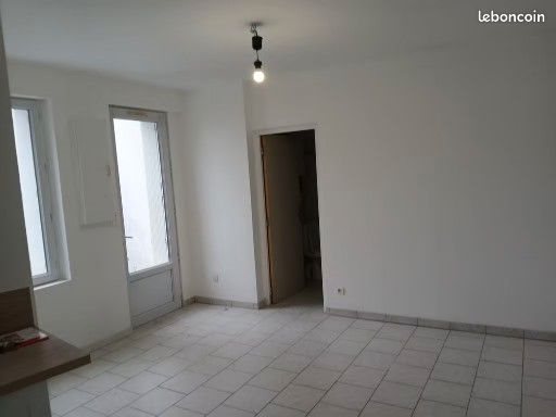 Maison à louer, 49m², Saint-Paterne-Racan