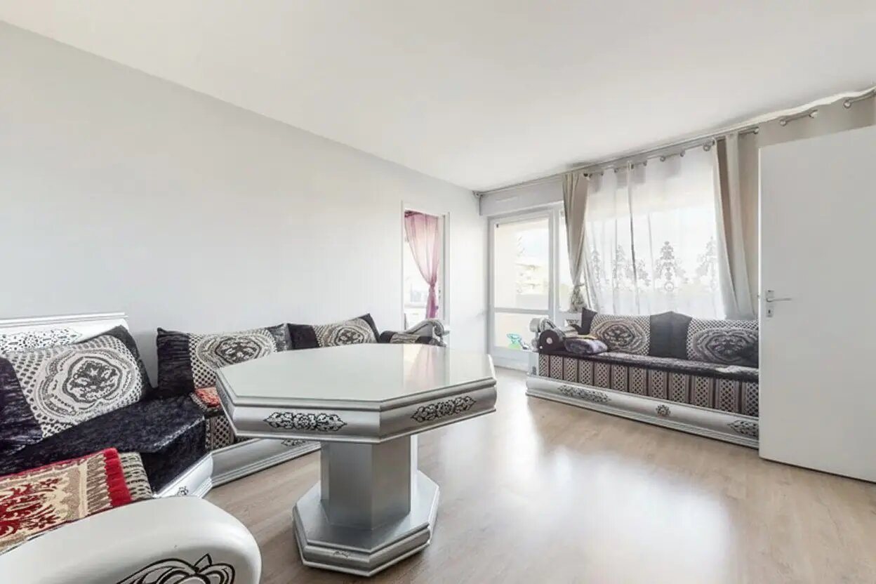 Appartement à vendre, 60m², Élancourt