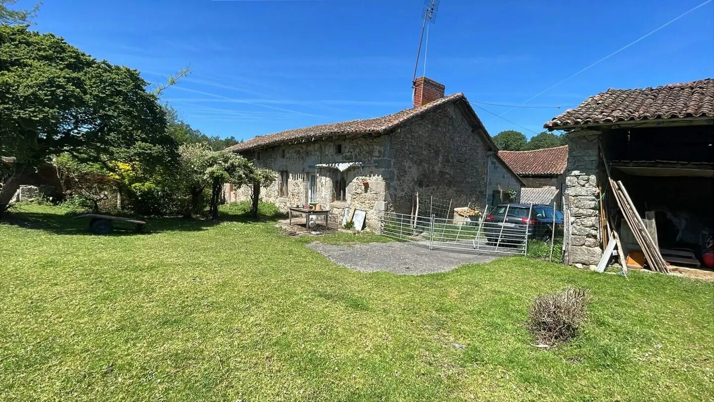 Maison à vendre, 102m², Chéronnac