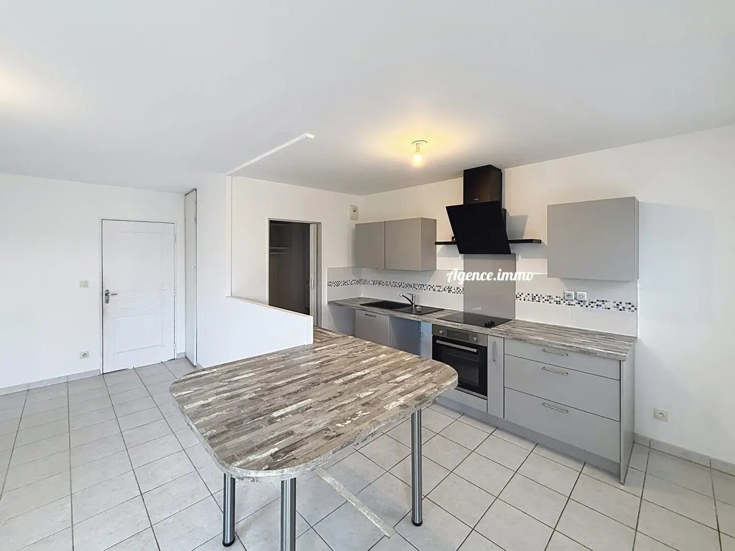 Appartement à vendre, 66m², La Ville-aux-Dames