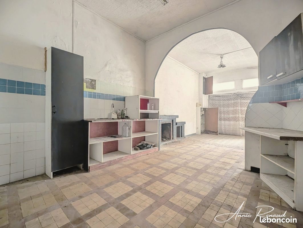 Maison à vendre, 237m², Fumel