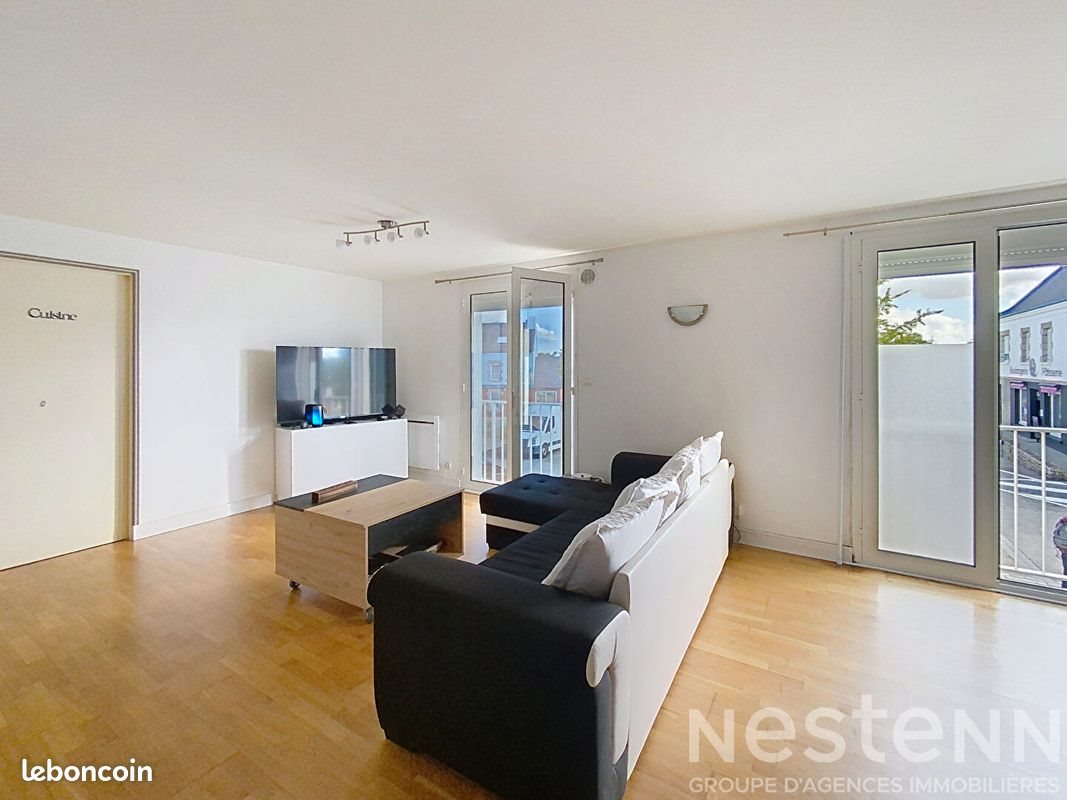 Appartement à louer, 70m², Cléguer