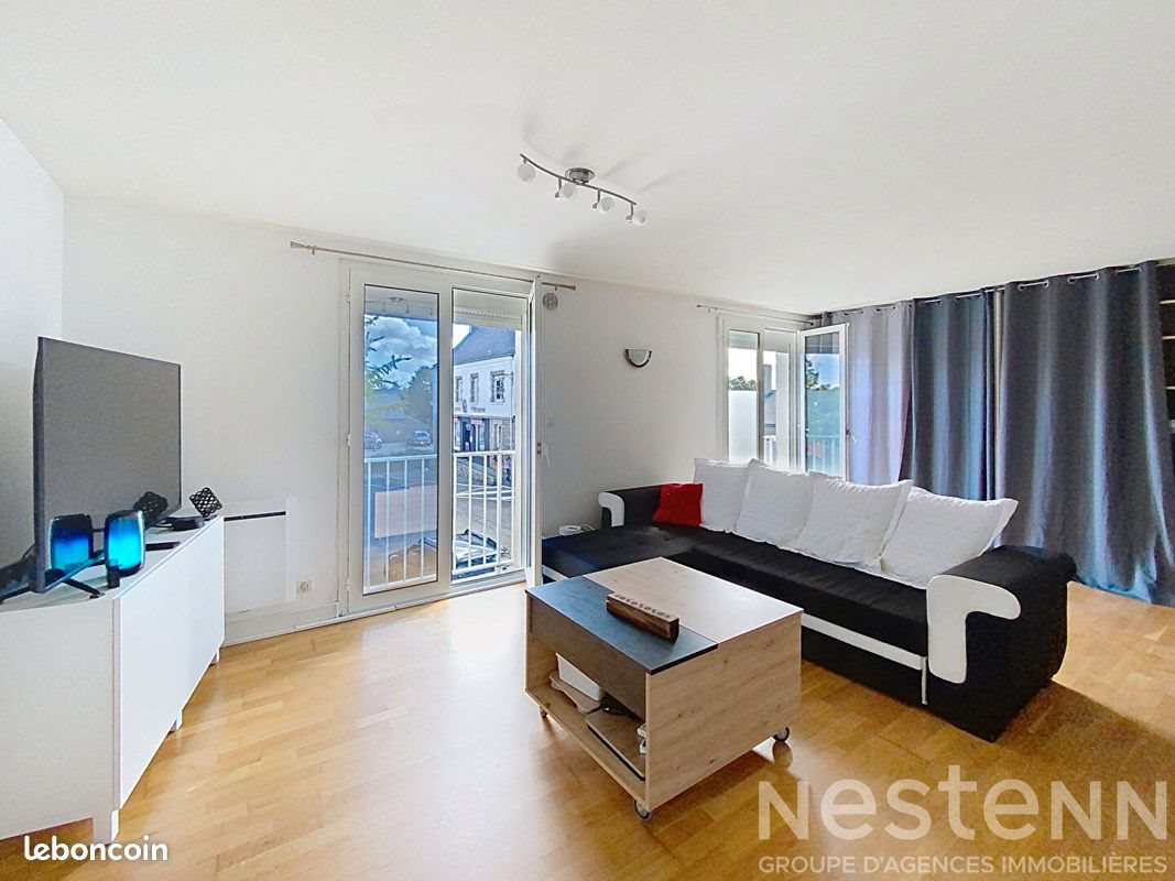 Appartement à louer, 70m², Cléguer