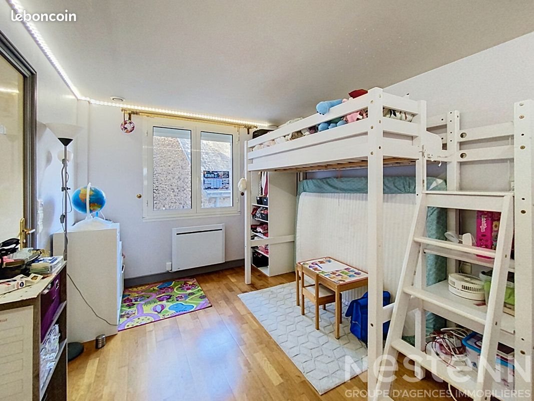 Appartement à louer, 70m², Cléguer