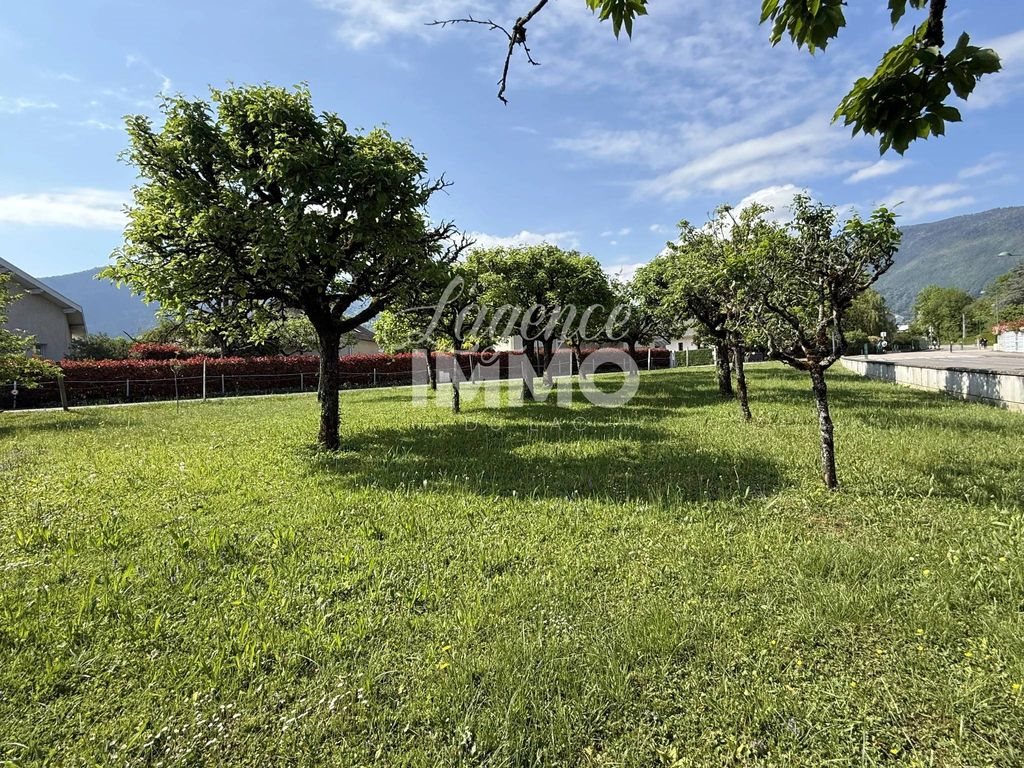Maison à vendre, 750m², Saint-Jorioz