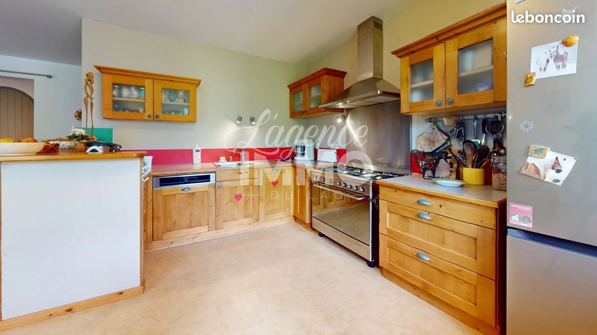 Maison à vendre, 102m², Saint-Jorioz