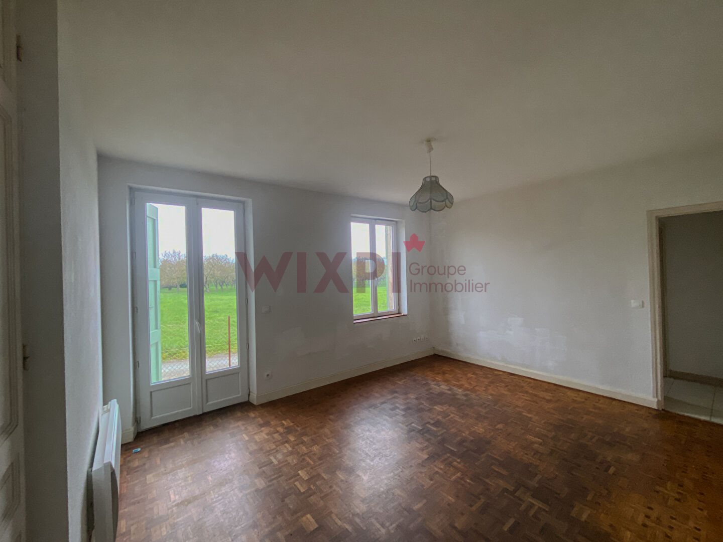 Maison à vendre, NaNm², Hostun