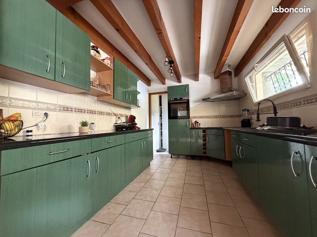 Maison à vendre, 115m², Taller