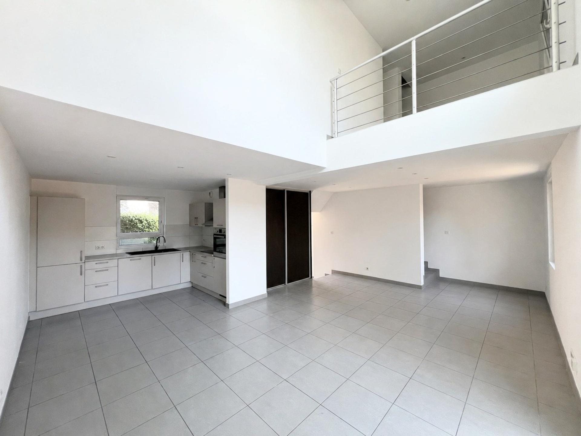 Appartement à vendre, 125m², Village-Neuf