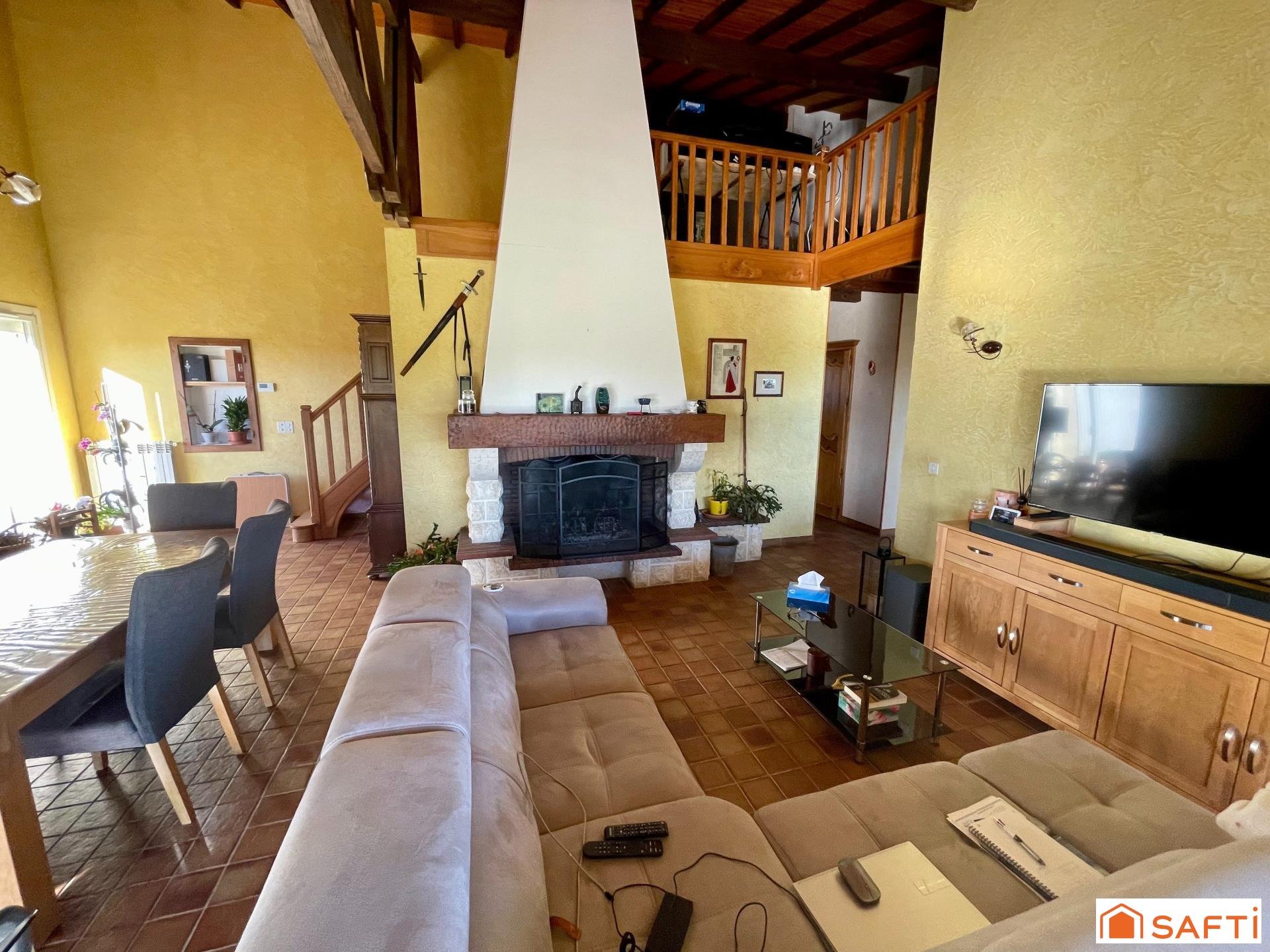 Maison à vendre, 189m², Caussens