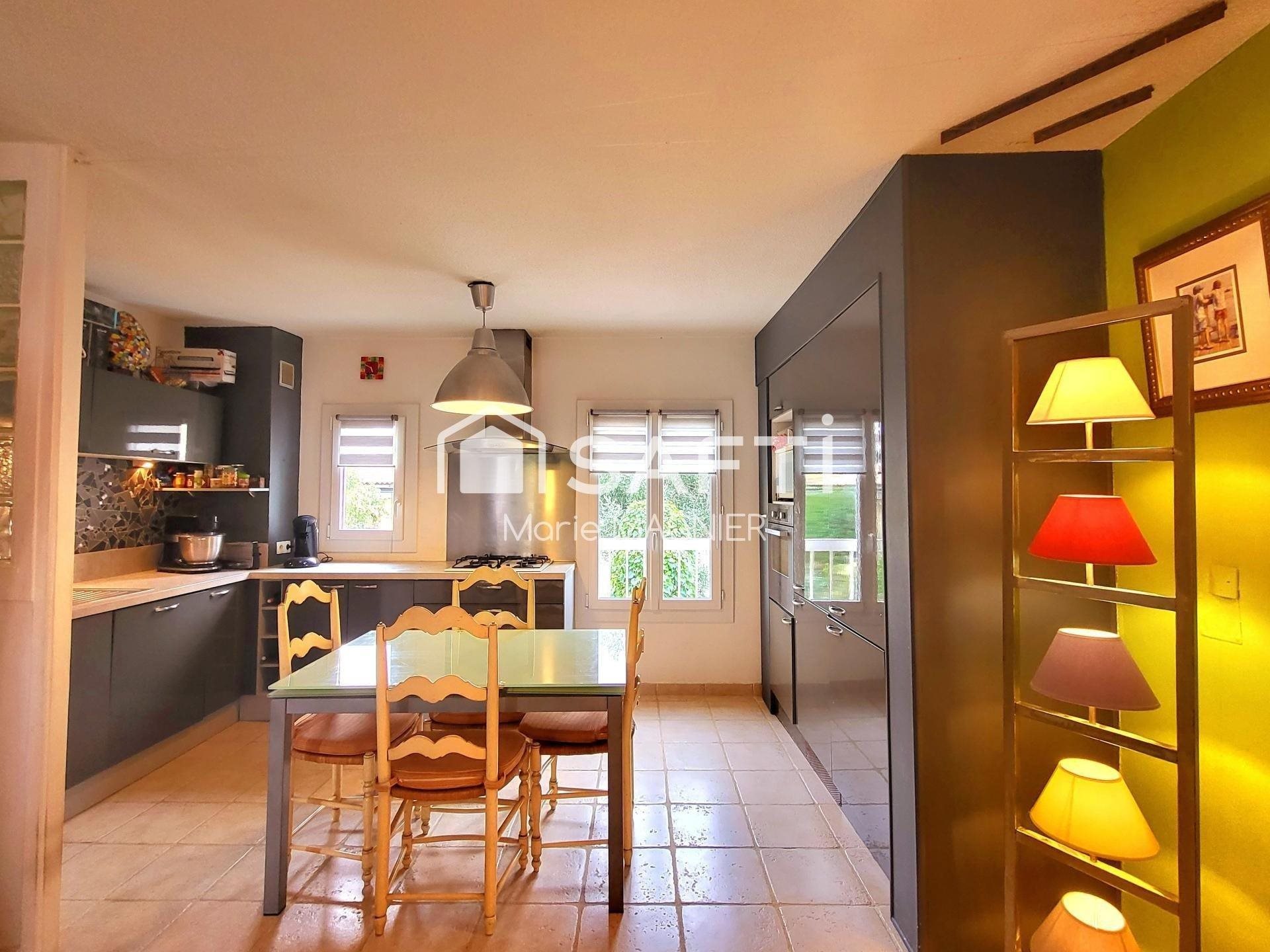 Appartement à vendre, 66m², Cogolin