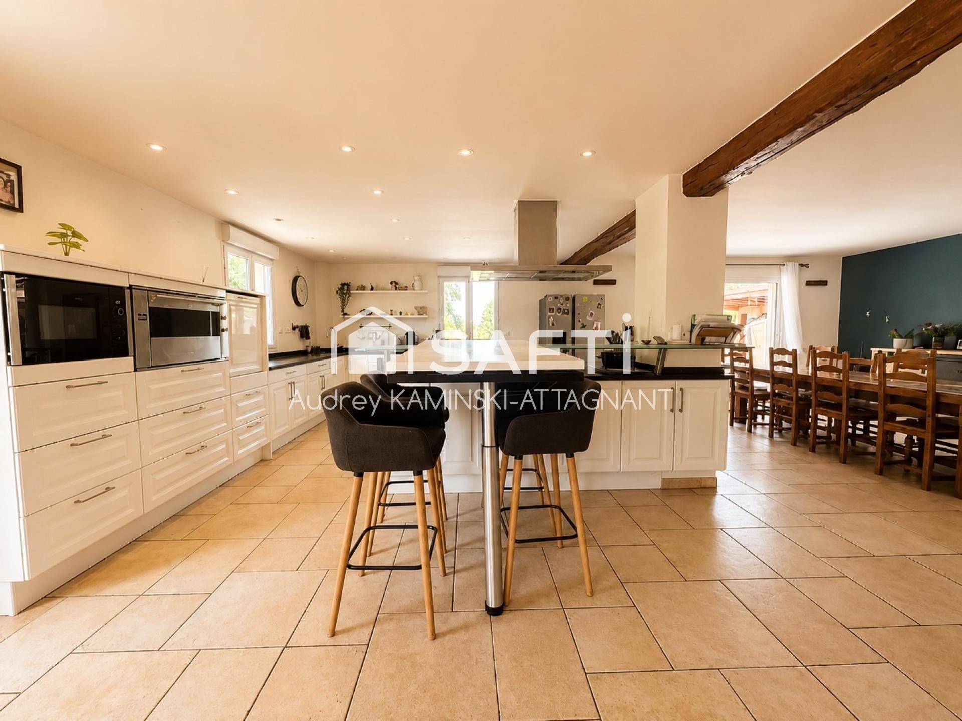 Maison à vendre, 295m², Chaumont-en-Vexin