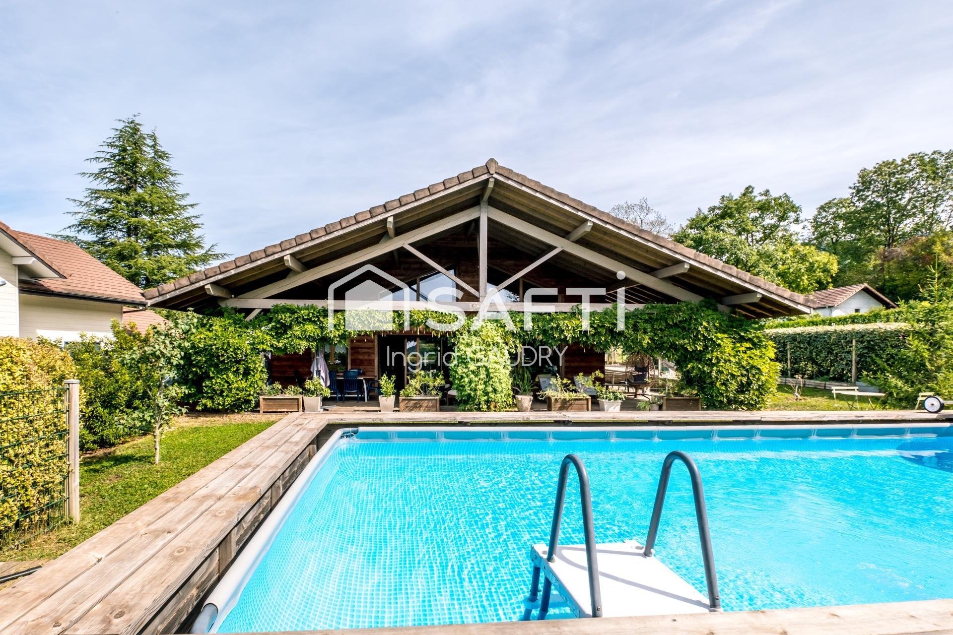 Maison à vendre, 200m², Bons-en-Chablais