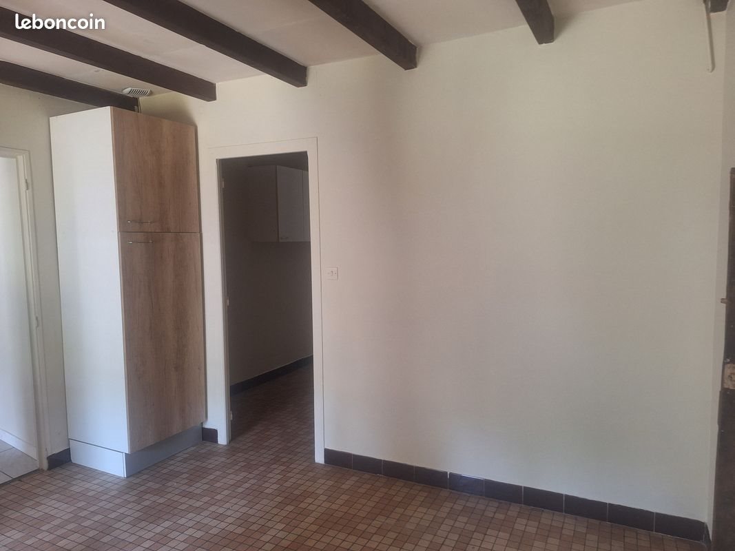 Maison à louer, 115m², Chiré-en-Montreuil
