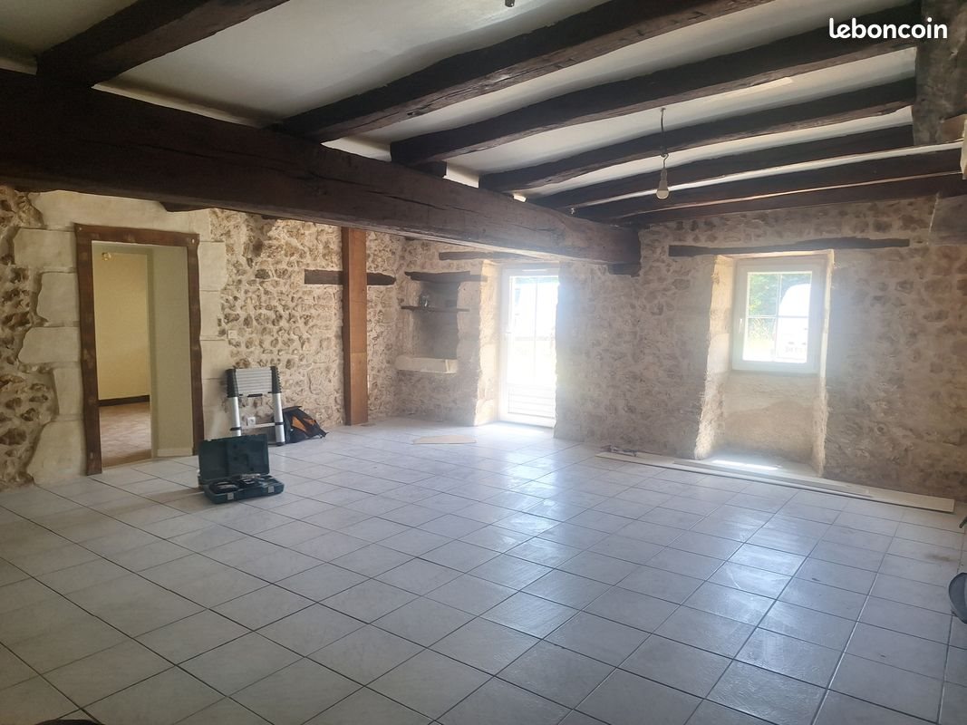 Maison à louer, 115m², Chiré-en-Montreuil