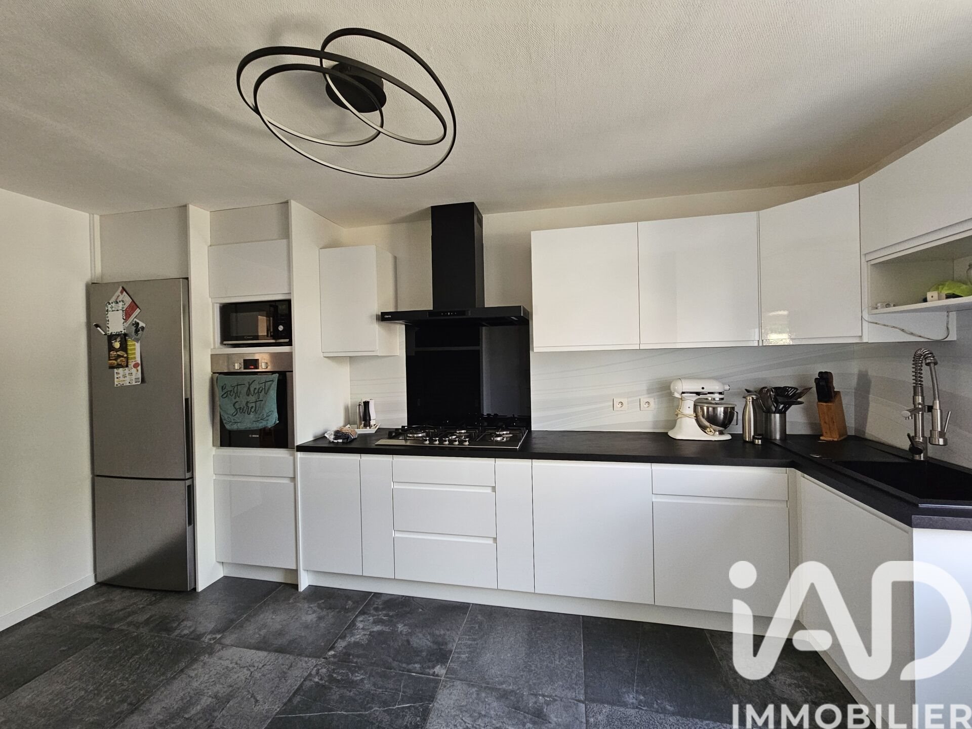 Maison à vendre, 151m², Saint-Yorre