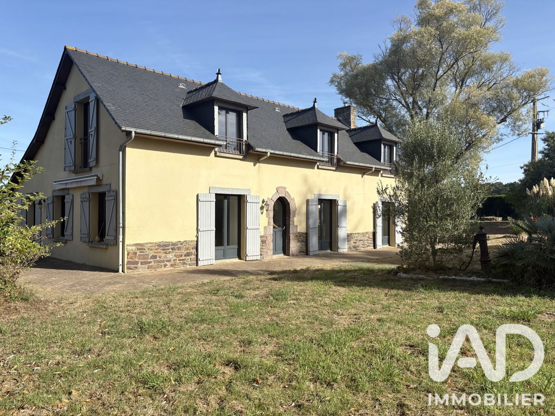 Maison à vendre, 170m², Bédée