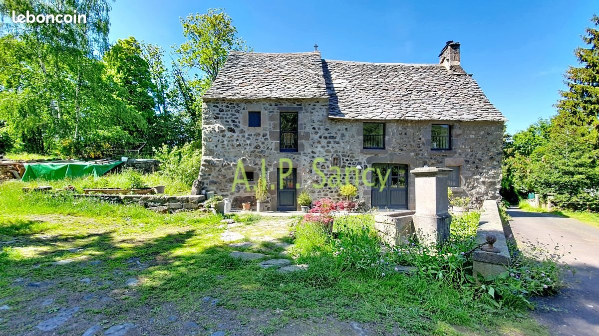 Maison à vendre, 90m², Murol