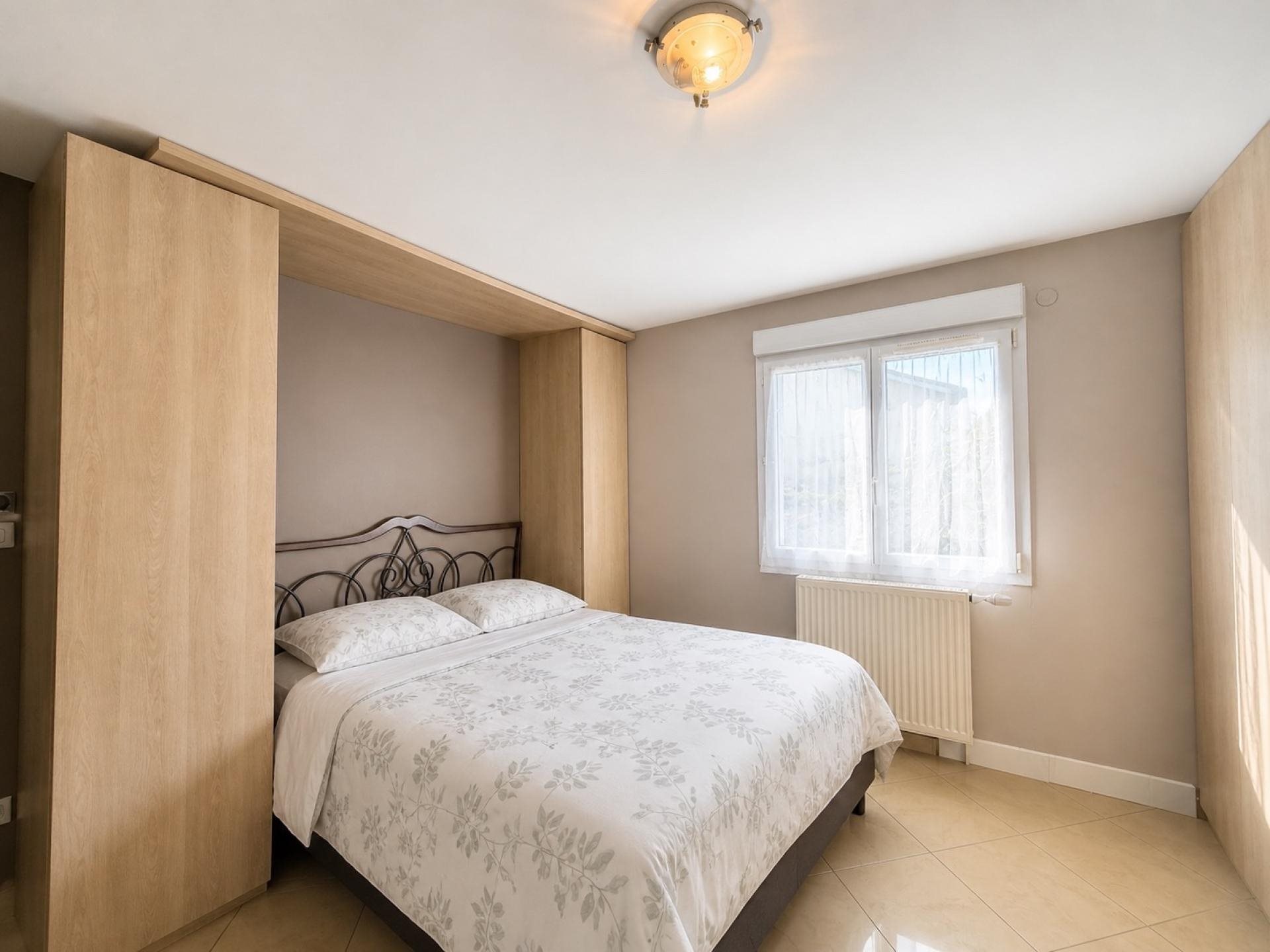 Maison à vendre, 236m², L'Isle-d'Abeau