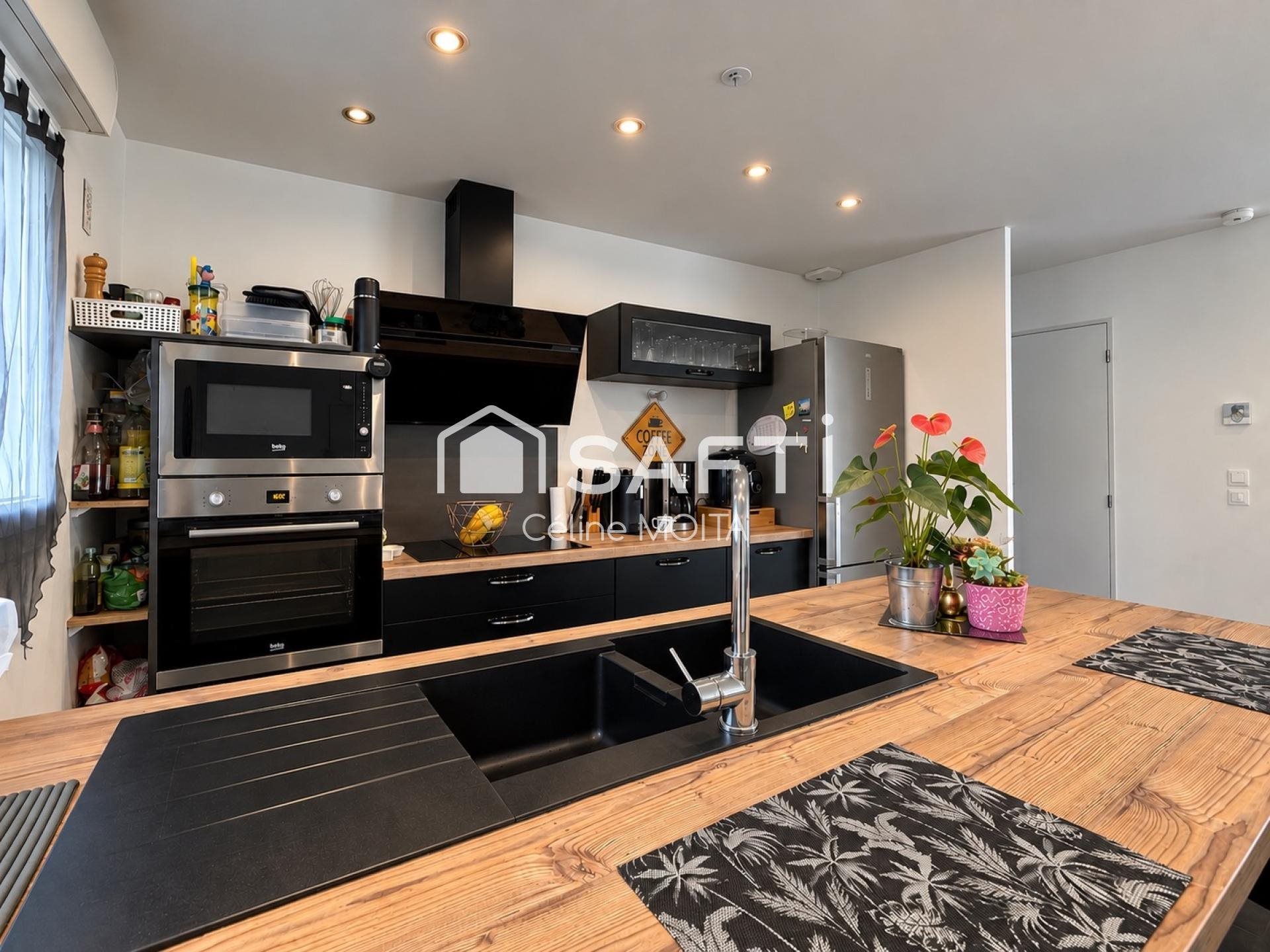 Maison à vendre, 110m², Cessieu