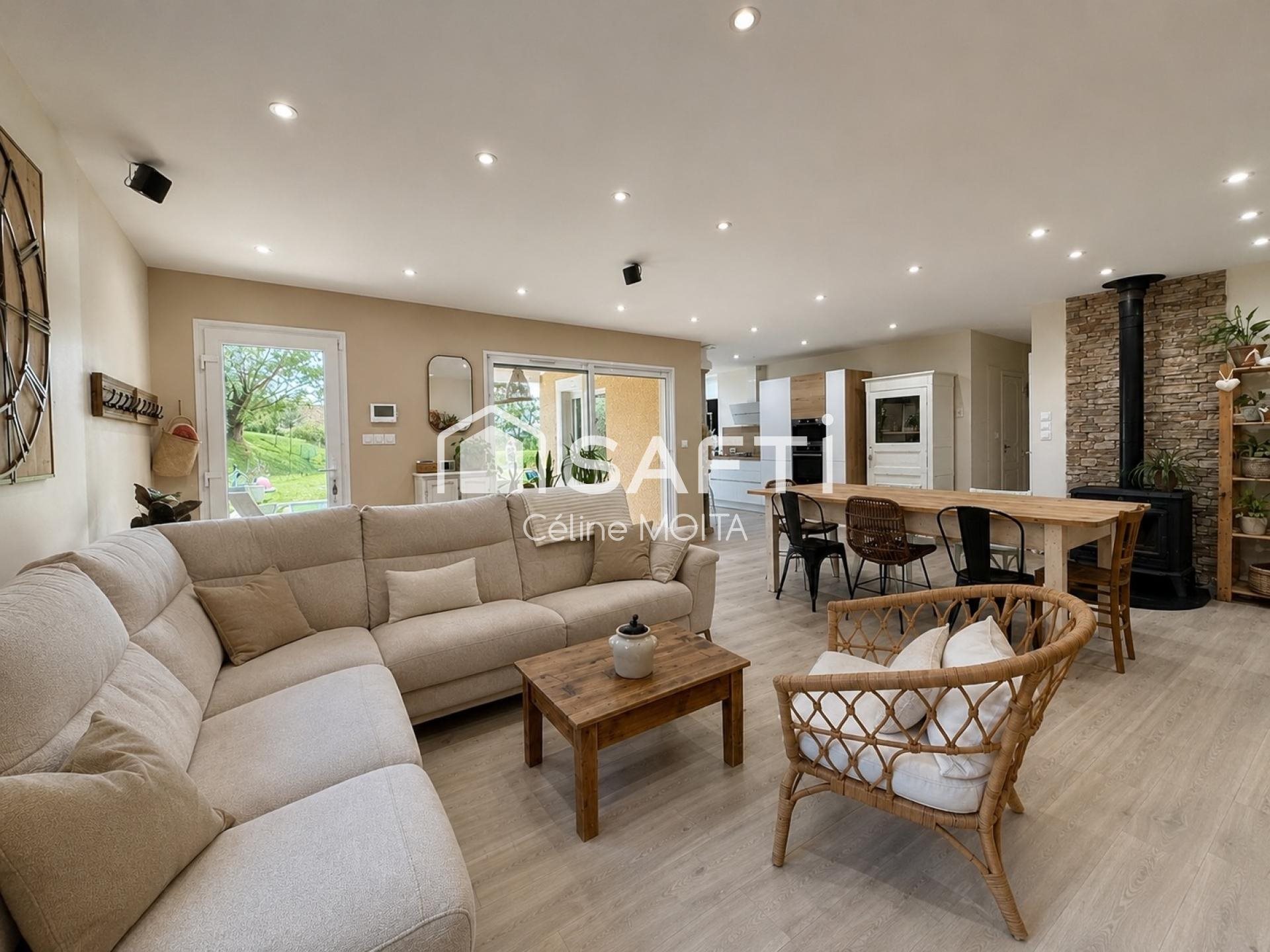 Maison à vendre, 118m², Oytier-Saint-Oblas