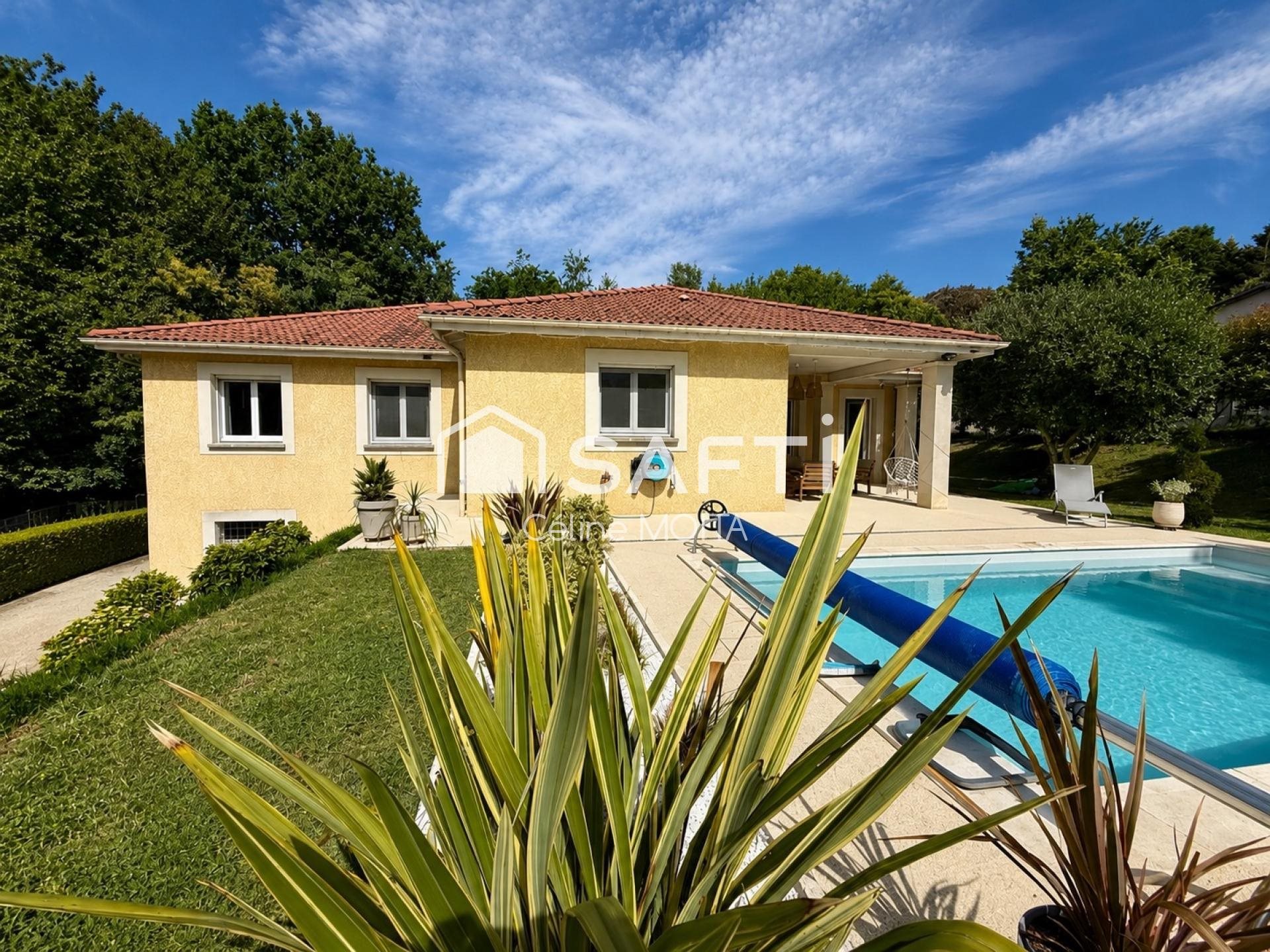 Maison à vendre, 118m², Oytier-Saint-Oblas