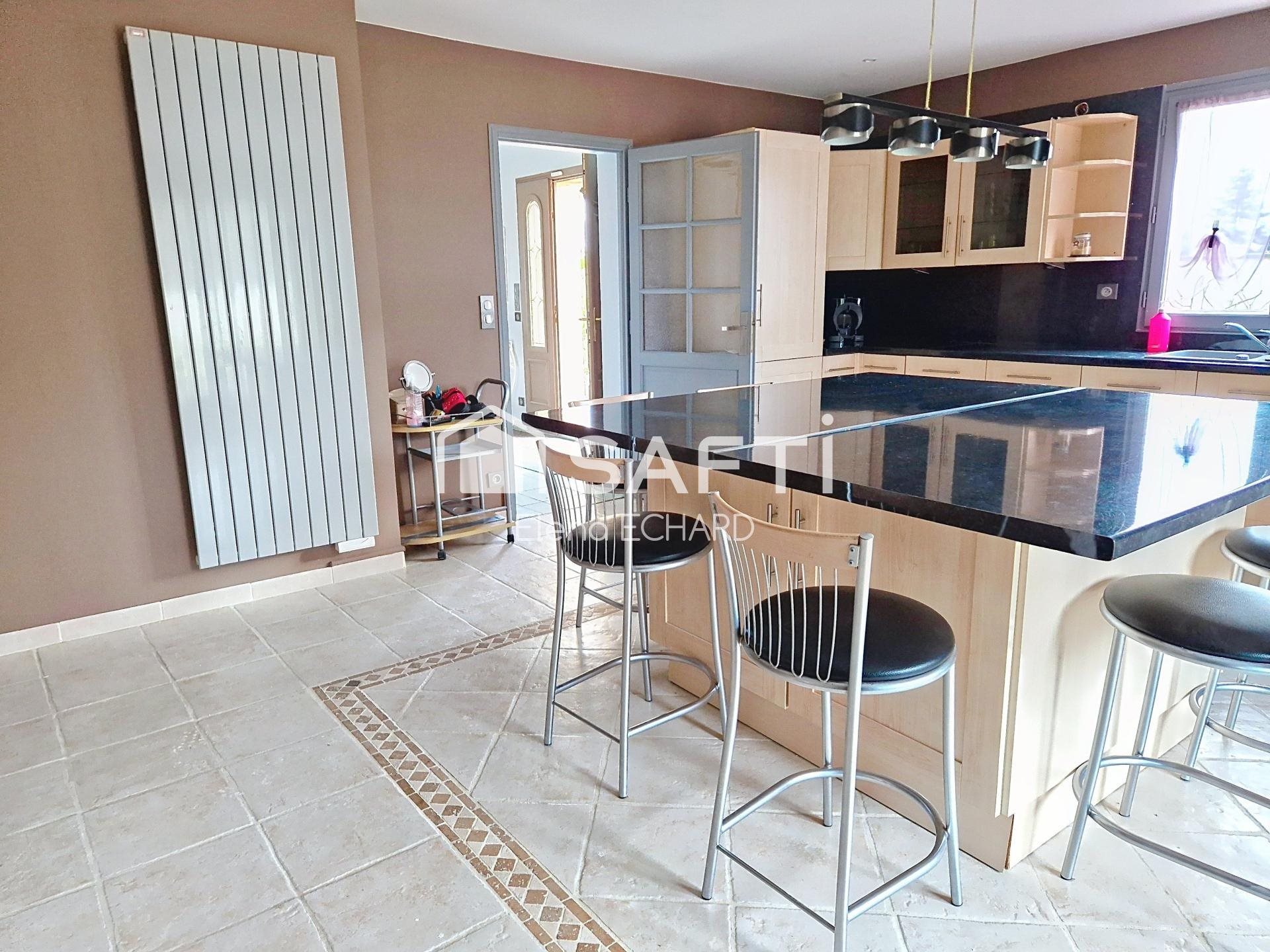 Maison à vendre, 232m², Magnanville