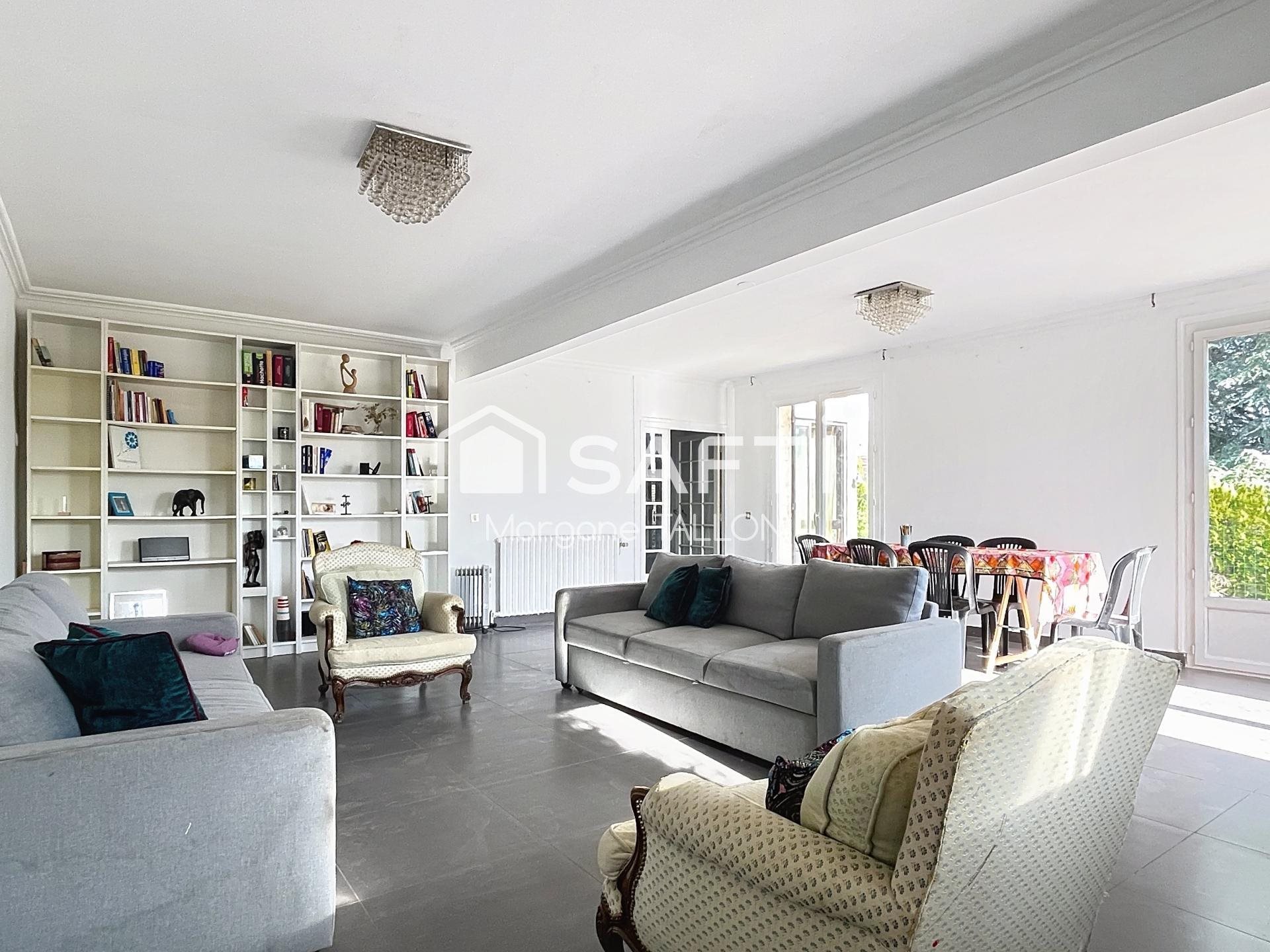 Maison à vendre, 180m², Roinville