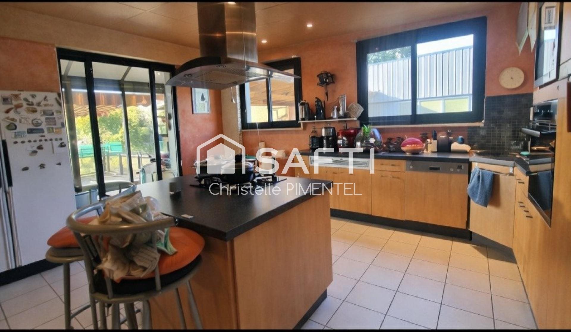 Maison à vendre, 240m², Serres-Castet