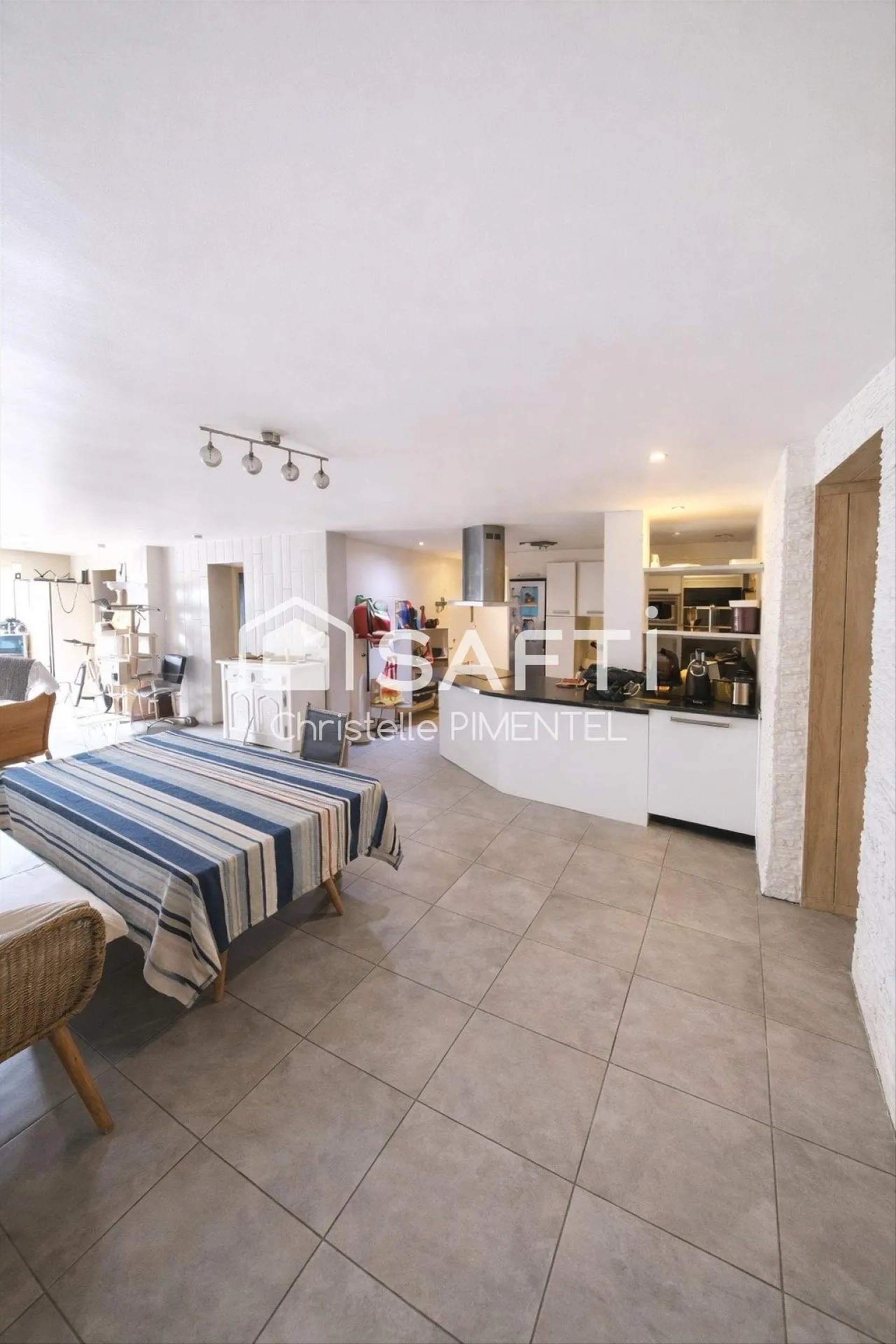 Appartement à vendre, 149m², Pau