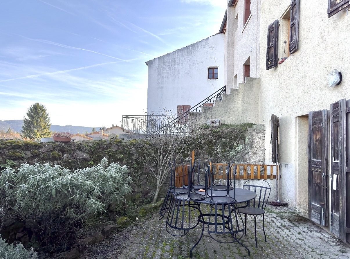 Maison à vendre, 99m², Saint-Romain-d'Ay