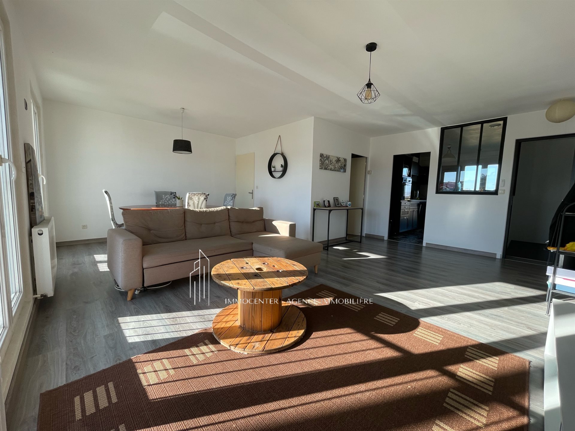 Maison à vendre, 123m², Anneyron