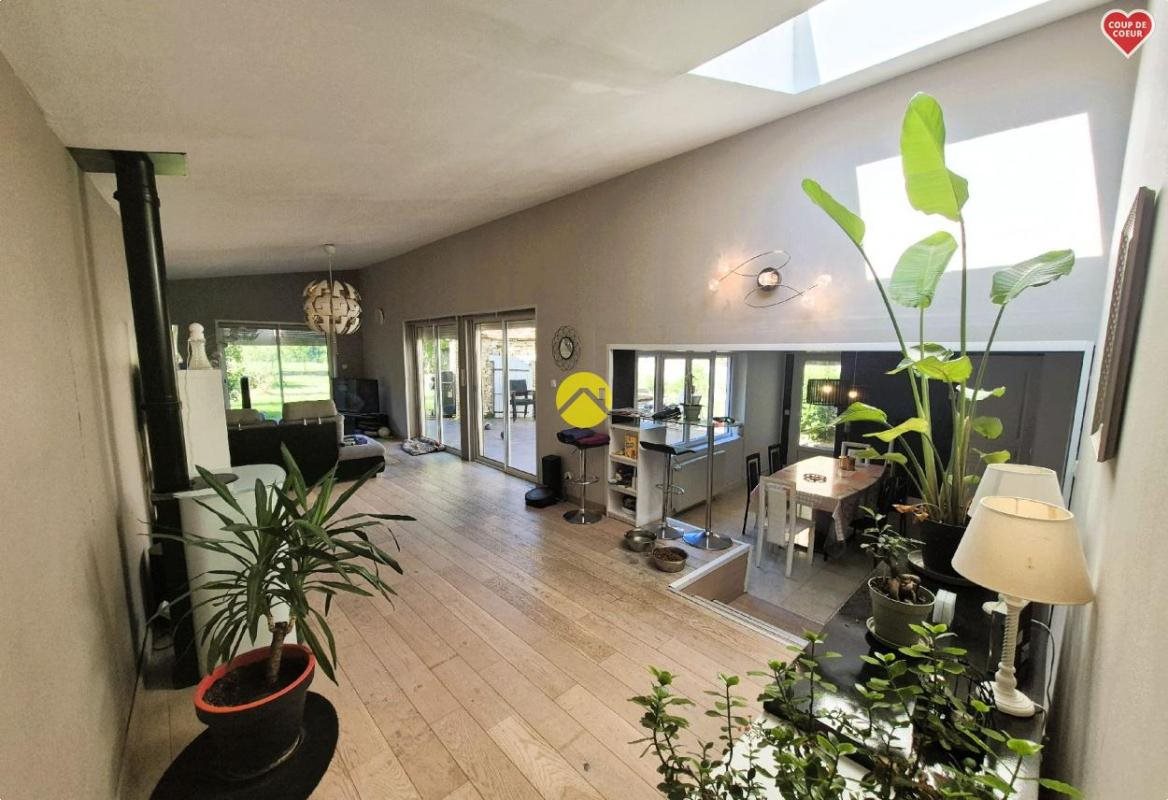 Maison à vendre, 190m², Chezal-Benoît