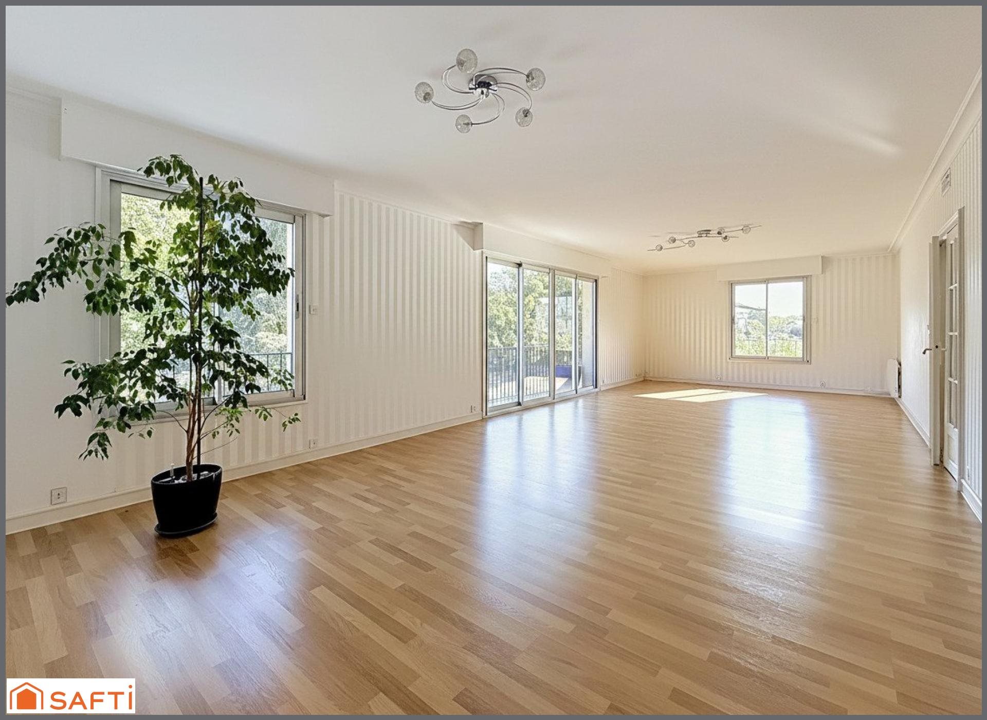 Appartement à vendre, 147m², Tours