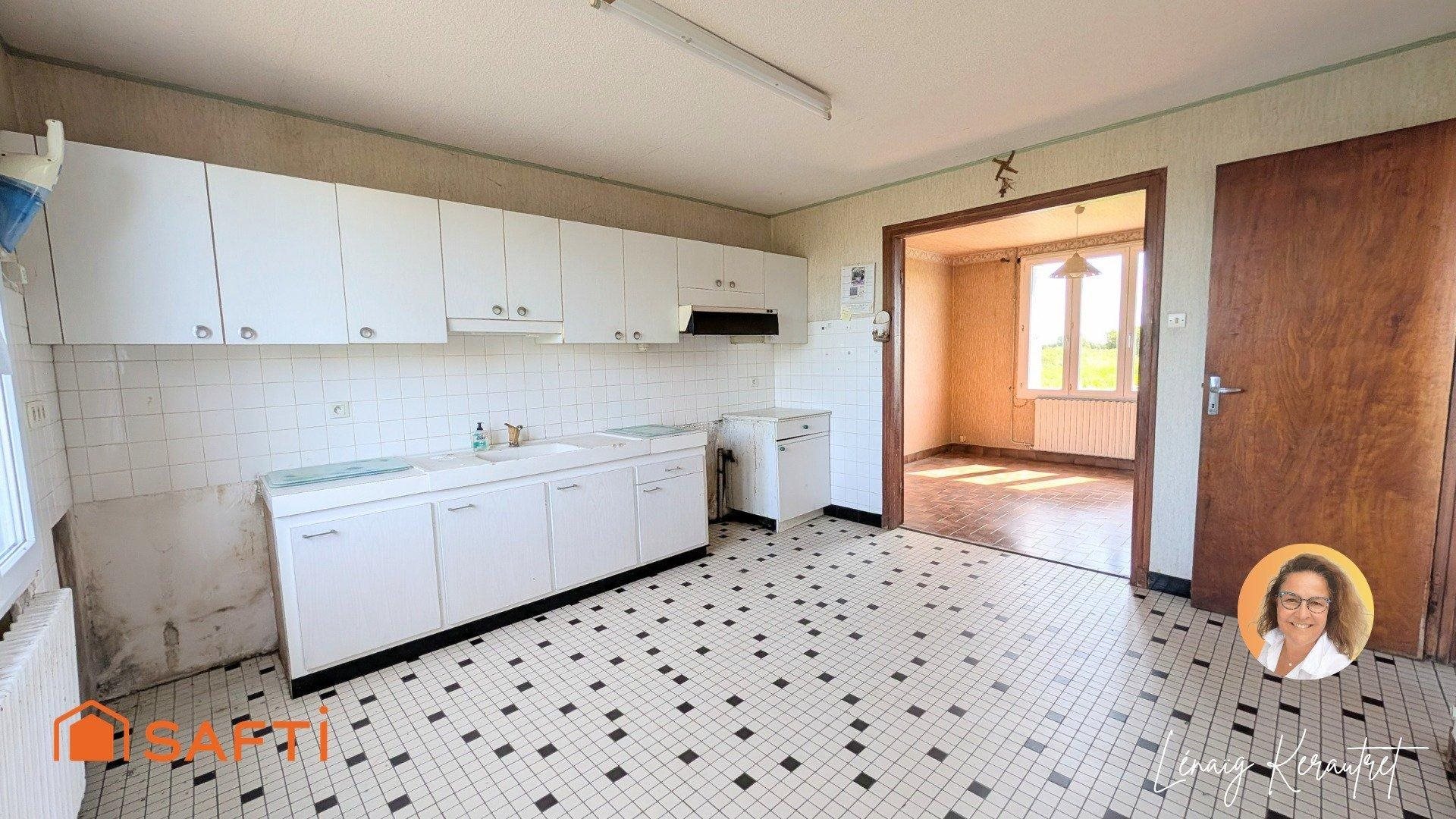 Maison à vendre, 111m², Plounévez-Lochrist