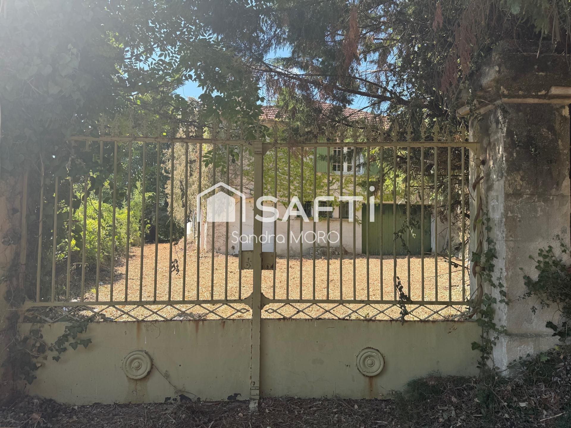 Maison à vendre, 220m², Mongauzy