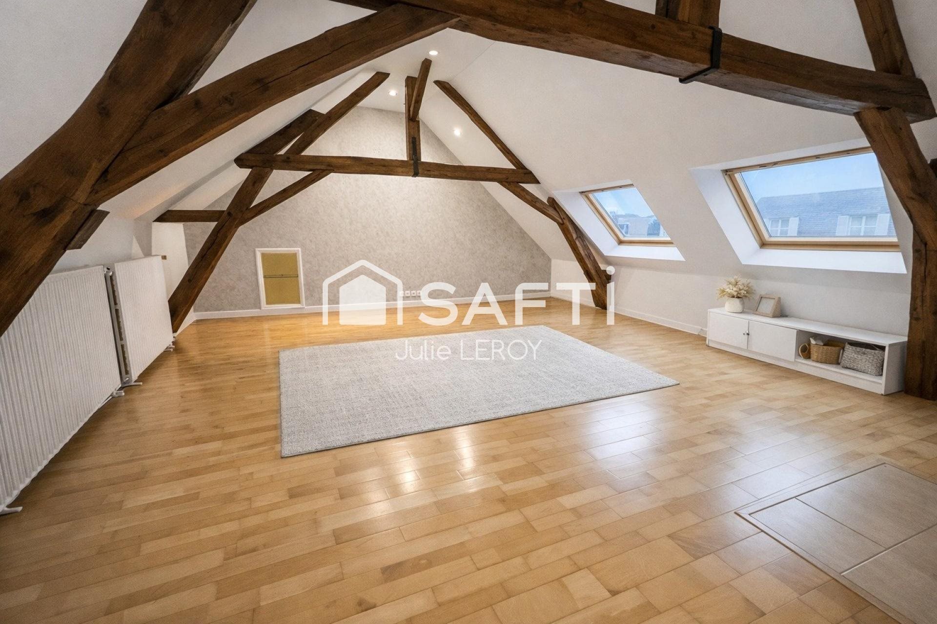 Maison à vendre, 202m², Coulans-sur-Gée
