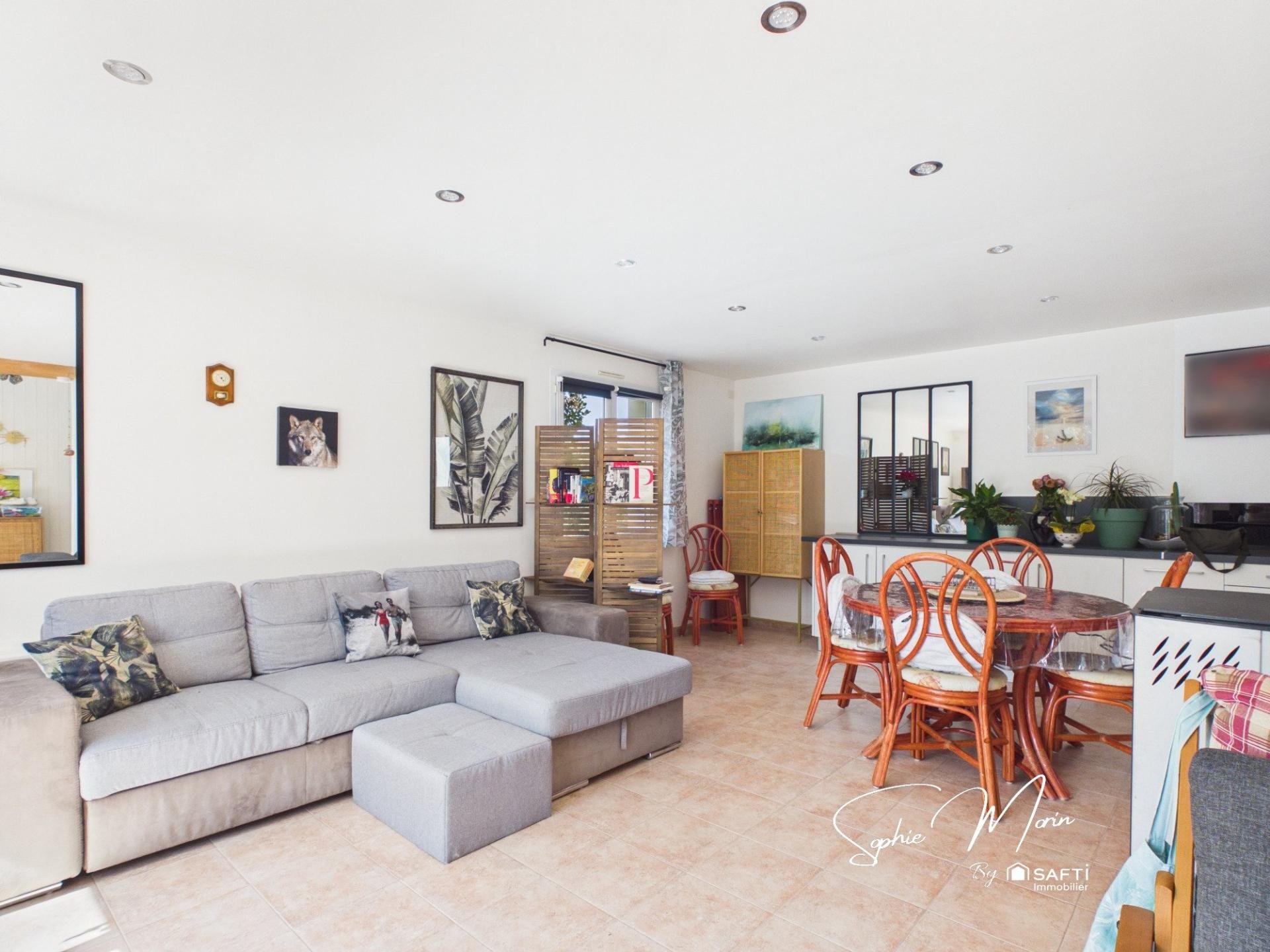 Maison à vendre, 170m², Trégastel