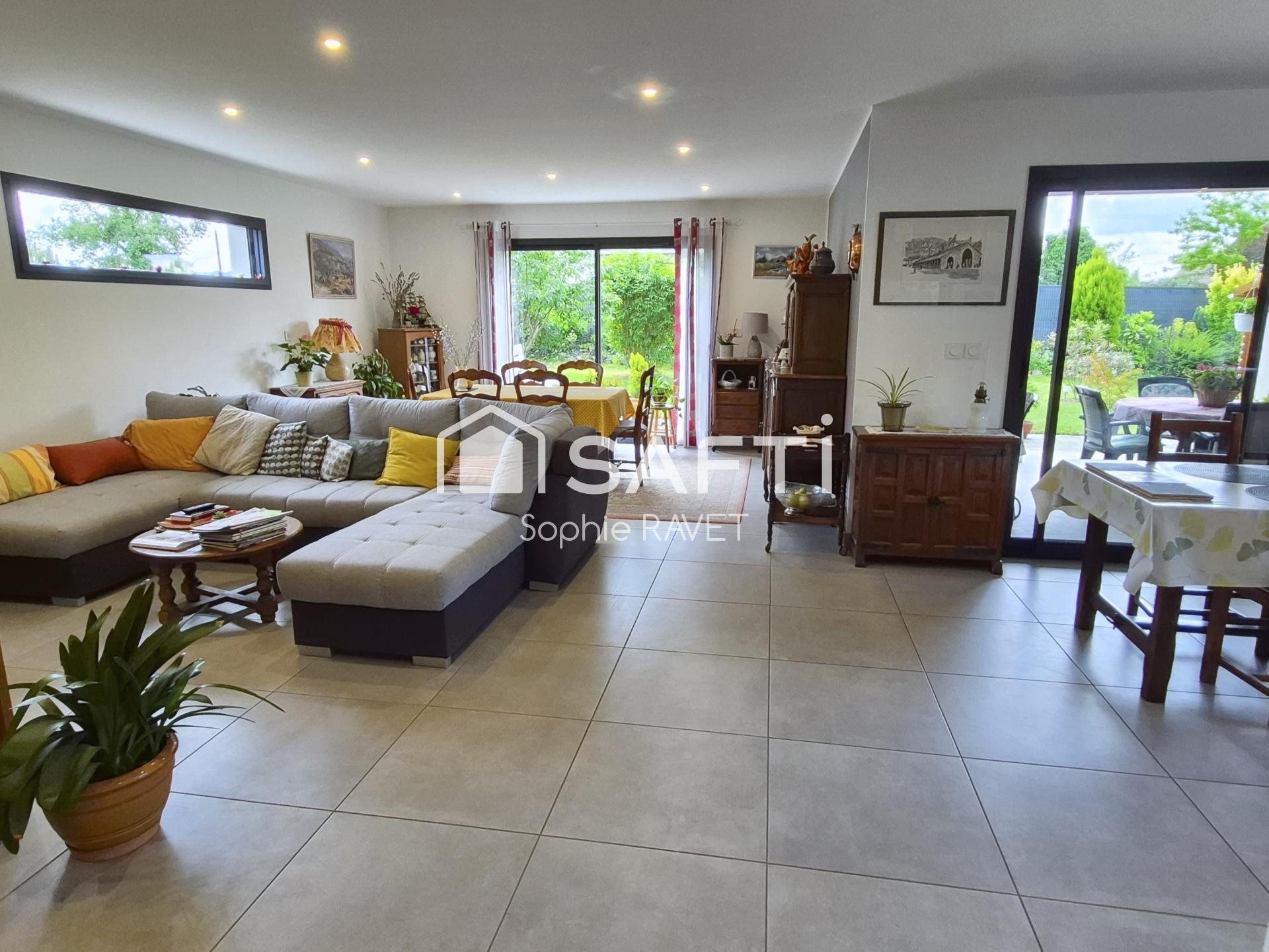 Maison à vendre, 105m², Soleymieu