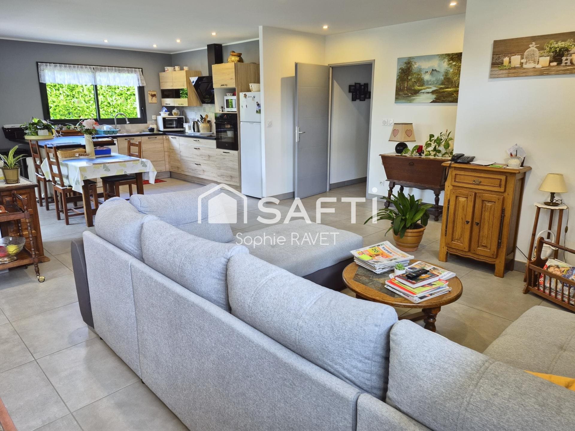 Maison à vendre, 105m², Soleymieu