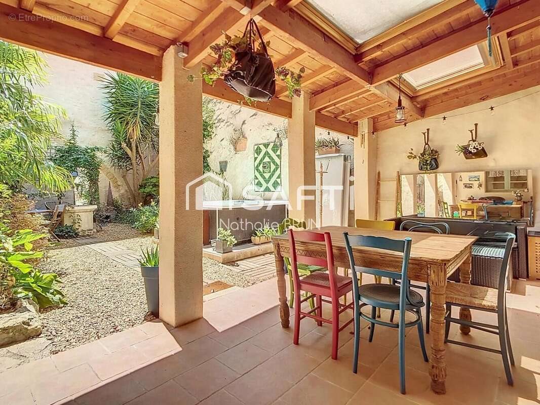 Maison à vendre, 200m², Capestang