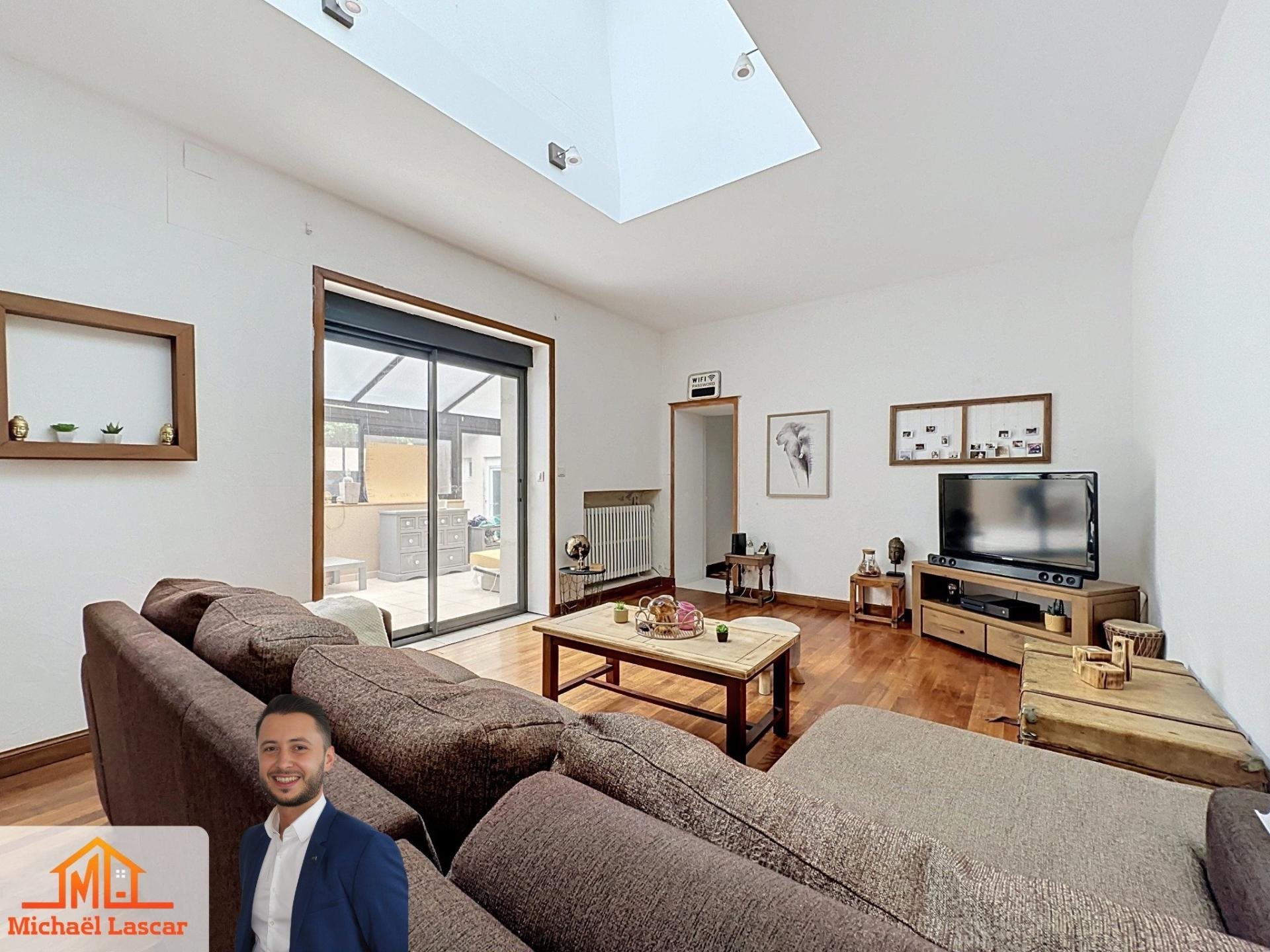 Maison à vendre, 273m², Saint-Mars-d'Outillé