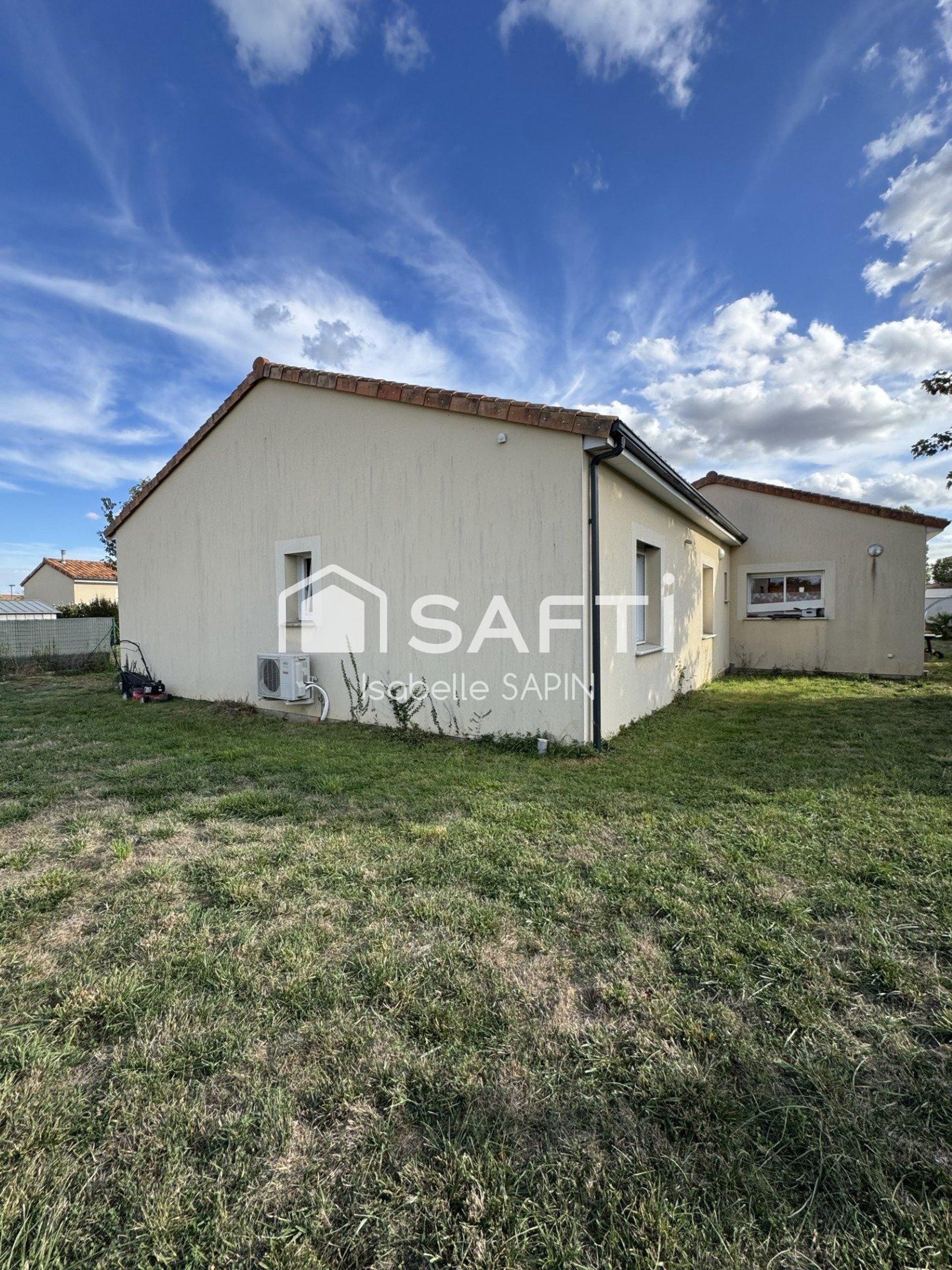 Maison à vendre, 119m², Lavoux