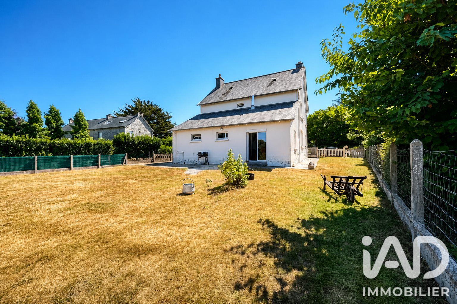 Maison à vendre, 157m², Saint-Pern